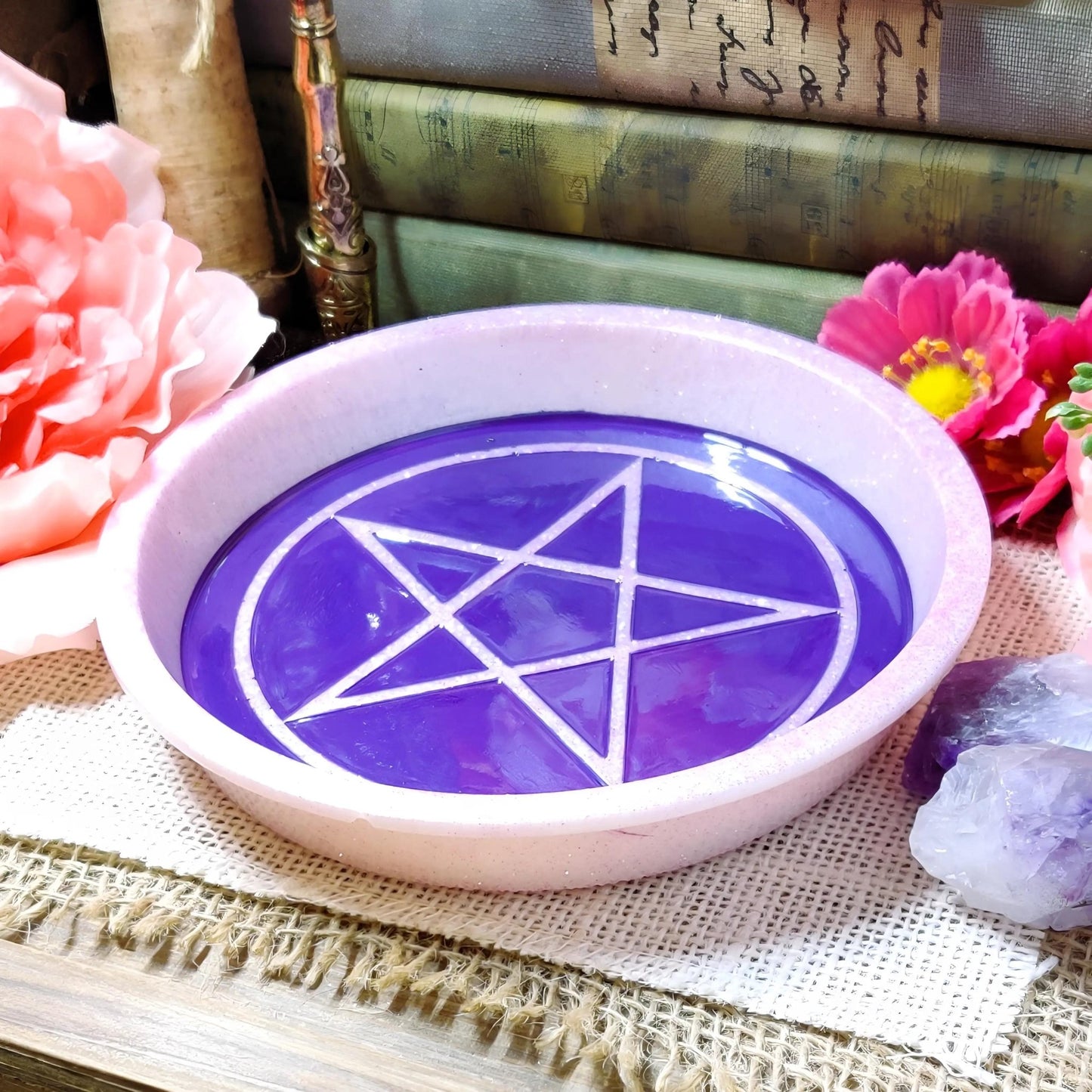 Enchanted Pentacle Altar Bowl | Wiccan Ritual & Jewelry Holder | Gothic Witchcraft Offering Dish - The Dark Primordial