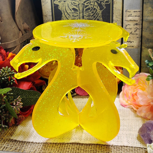 Two Headed Snake Portable Altar Stand, Elevated Ritual Offering Plate for Crystal Magic, Herbal Magic, Sacred Serpent & Pagan Accessories - The Dark Primordial