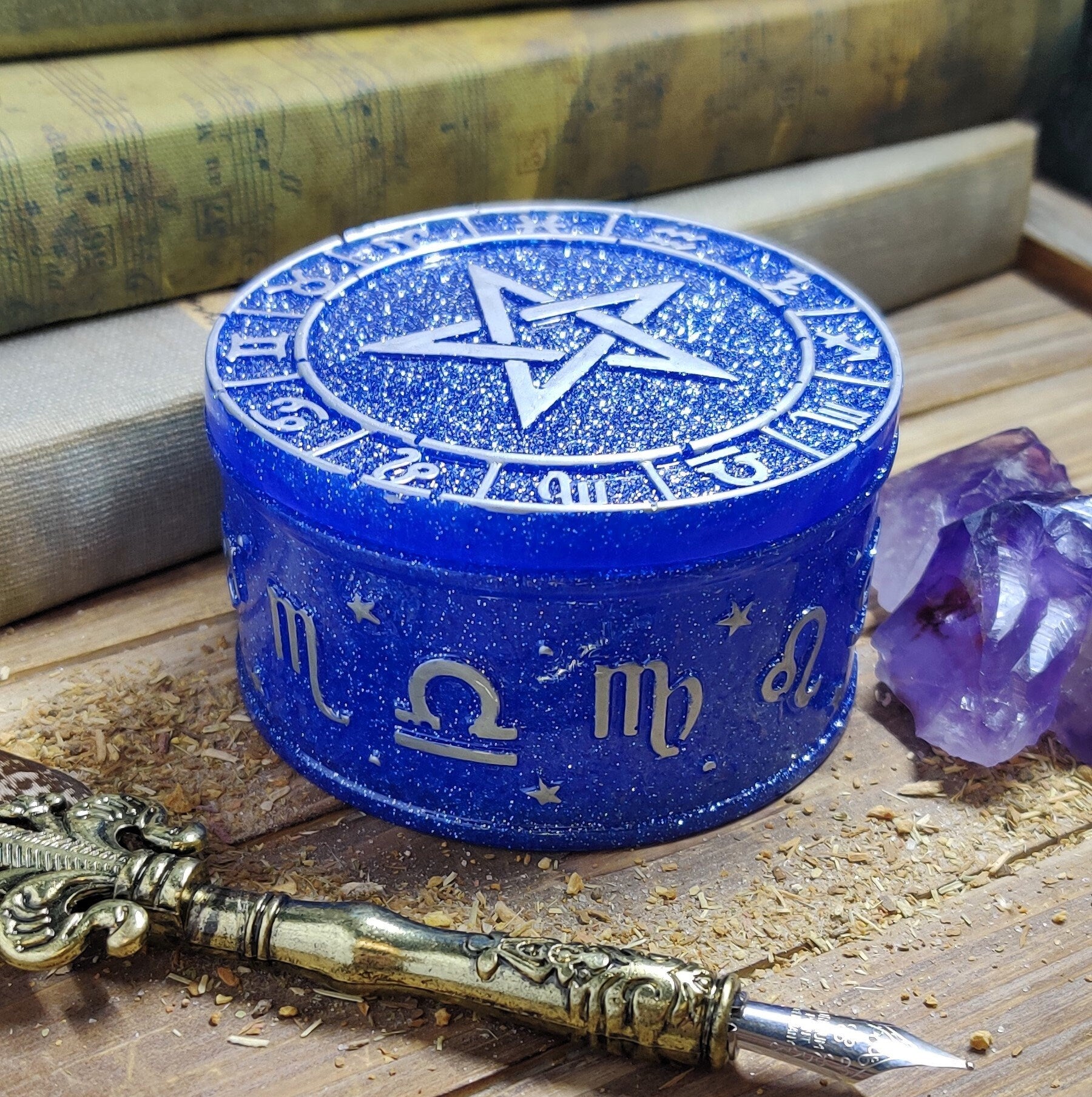 Jewelry Storage Zodiac Box, Epoxy Resin Star Sign Keepsake Box, Astrology Trinket Dish for Secular Witch, Zodiac Gifts, Horoscope Gifts