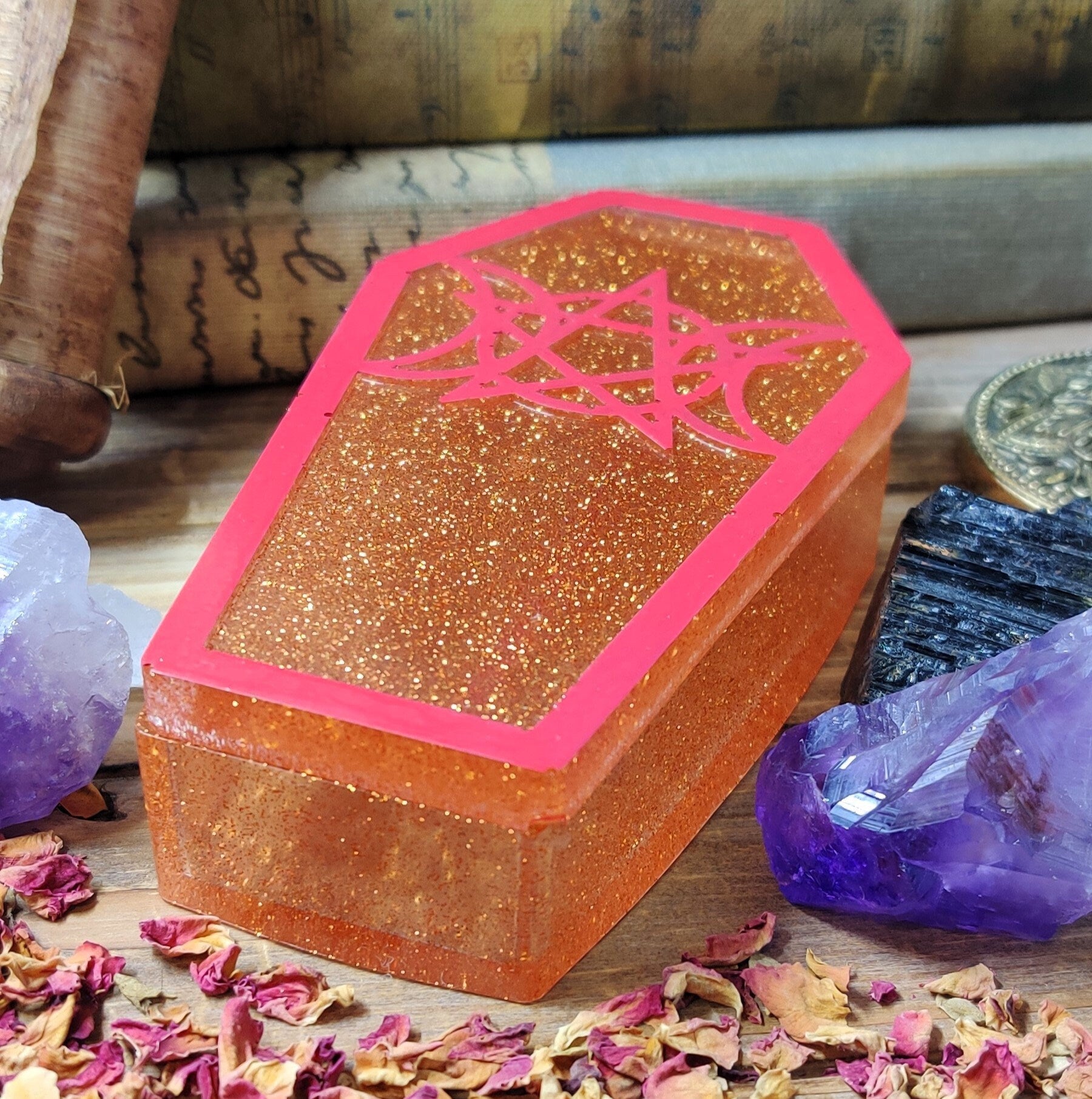 Triple Moon Coffin Jewelry Storage, Macabre Gothic Pentagram Keepsake Box, Epoxy Resin Trinket Tray for Alt Room Decor & Witchy Fashion