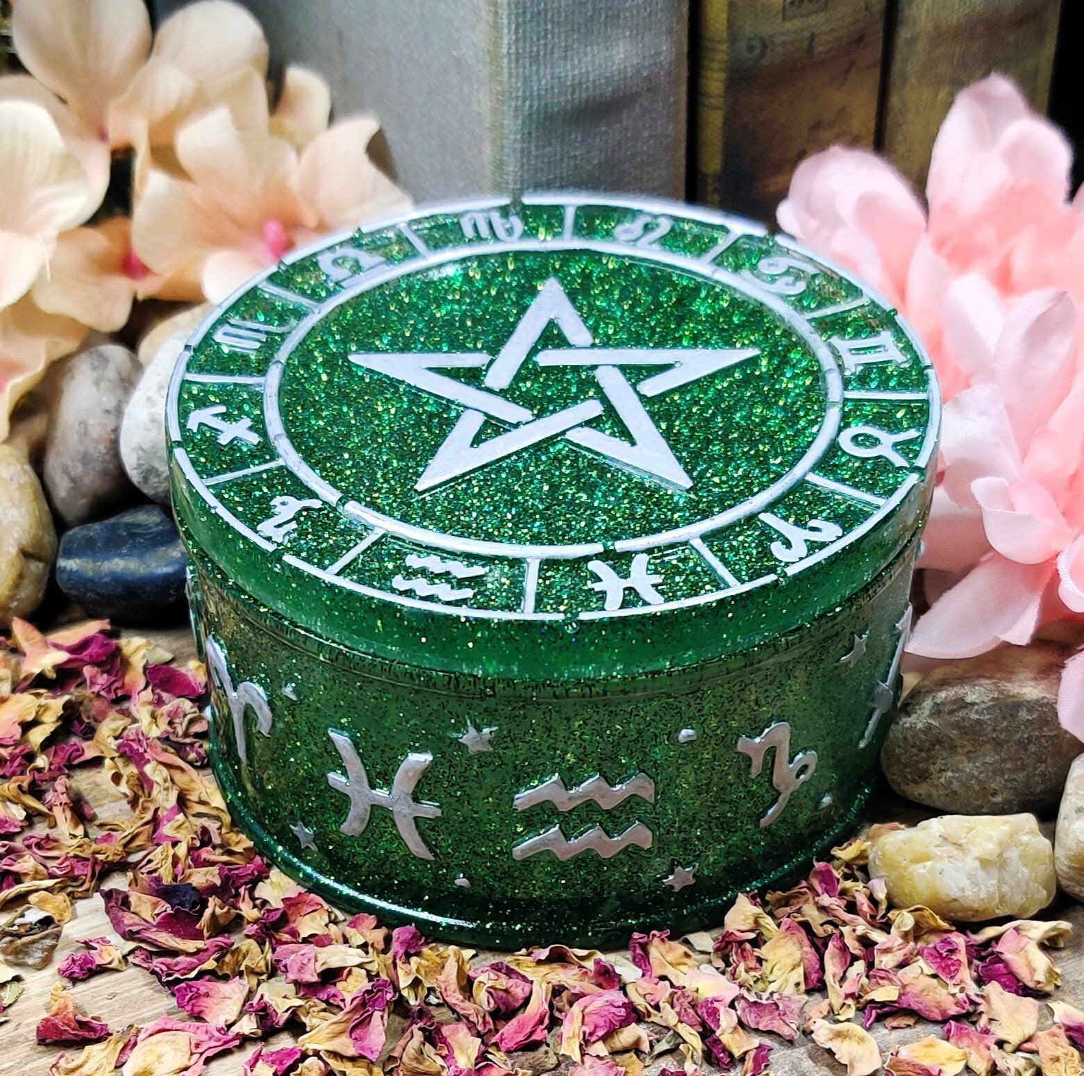 Jewelry Storage Zodiac Box, Epoxy Resin Star Sign Keepsake Box, Astrology Trinket Dish for Secular Witch, Zodiac Gifts, Horoscope Gifts