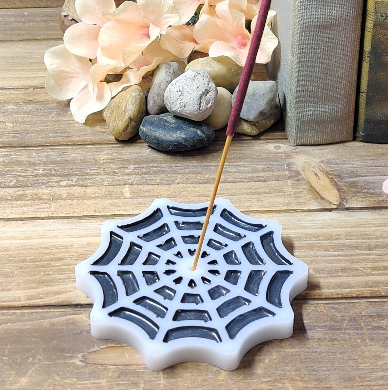 Spider Web Incense Holder, Alt & Gothic Boho Epoxy Resin Stick Incense Burner, Spooky Home Decor for Witch Altar or Horror Art Enthusiast