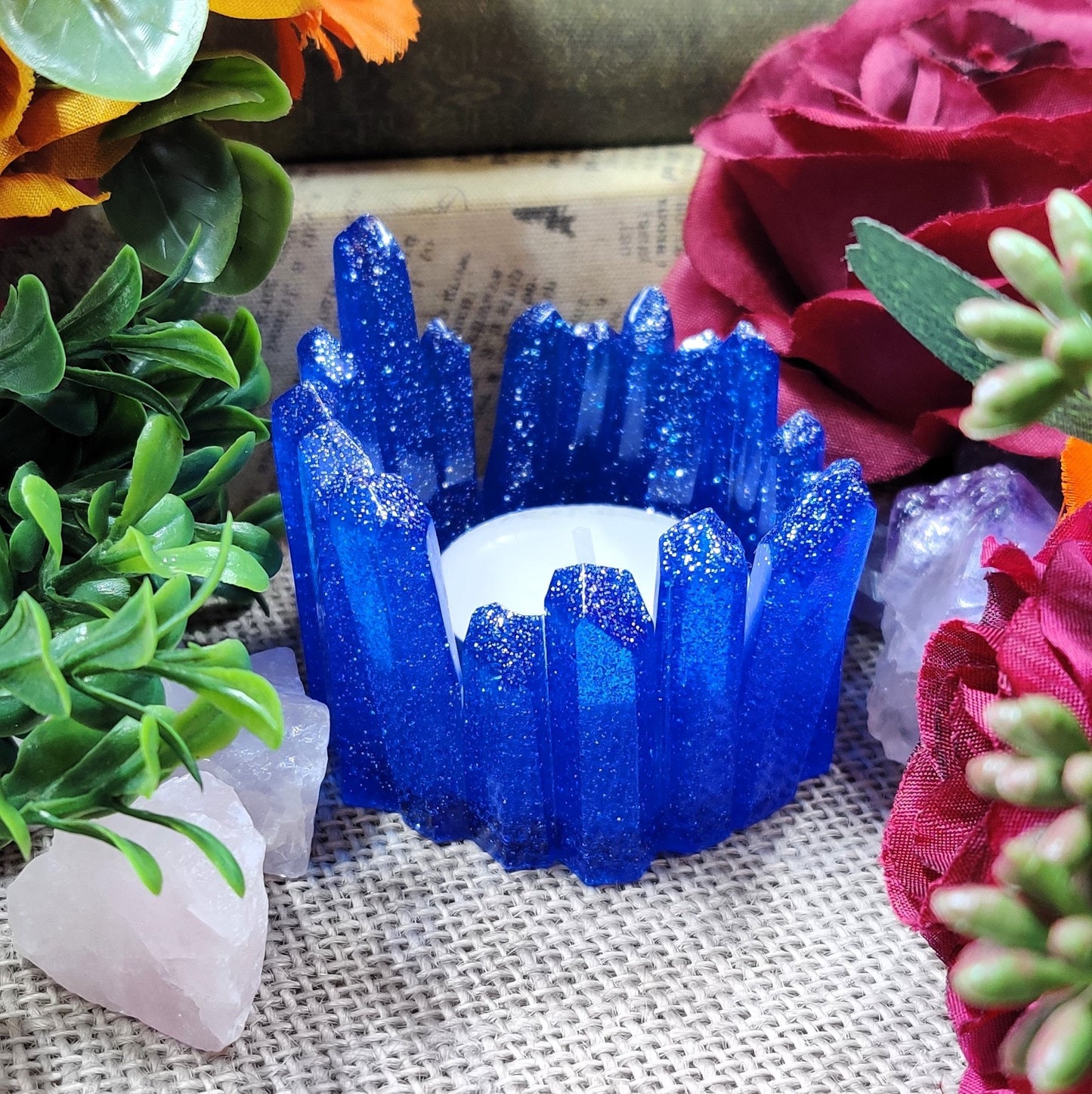 Crystal Shards Tealight Holder, Nature Inspired Geo Stone Candle Holder for Green Witch & Gem Lover, Epoxy Resin Sacred Space Ritual Tool