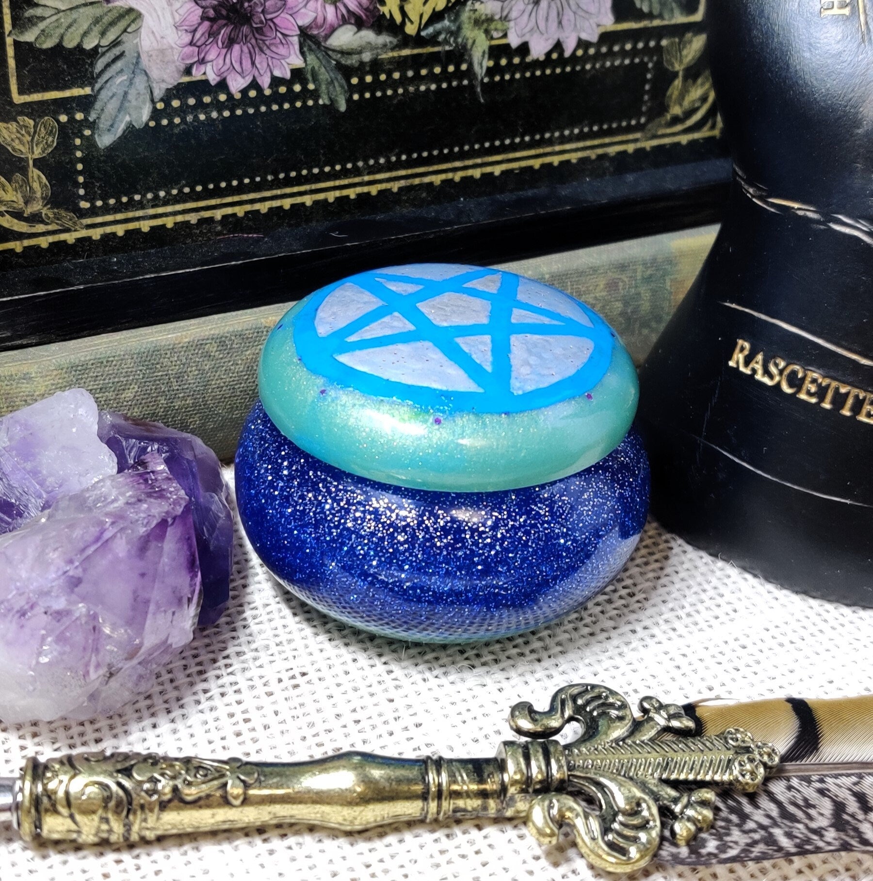 Boho Witch Pentacle Spelljar, Apothecary Jar for Banishing Ritual & Spiritual Protection, Practical Magic Decor, Sacred Space Altar Tool