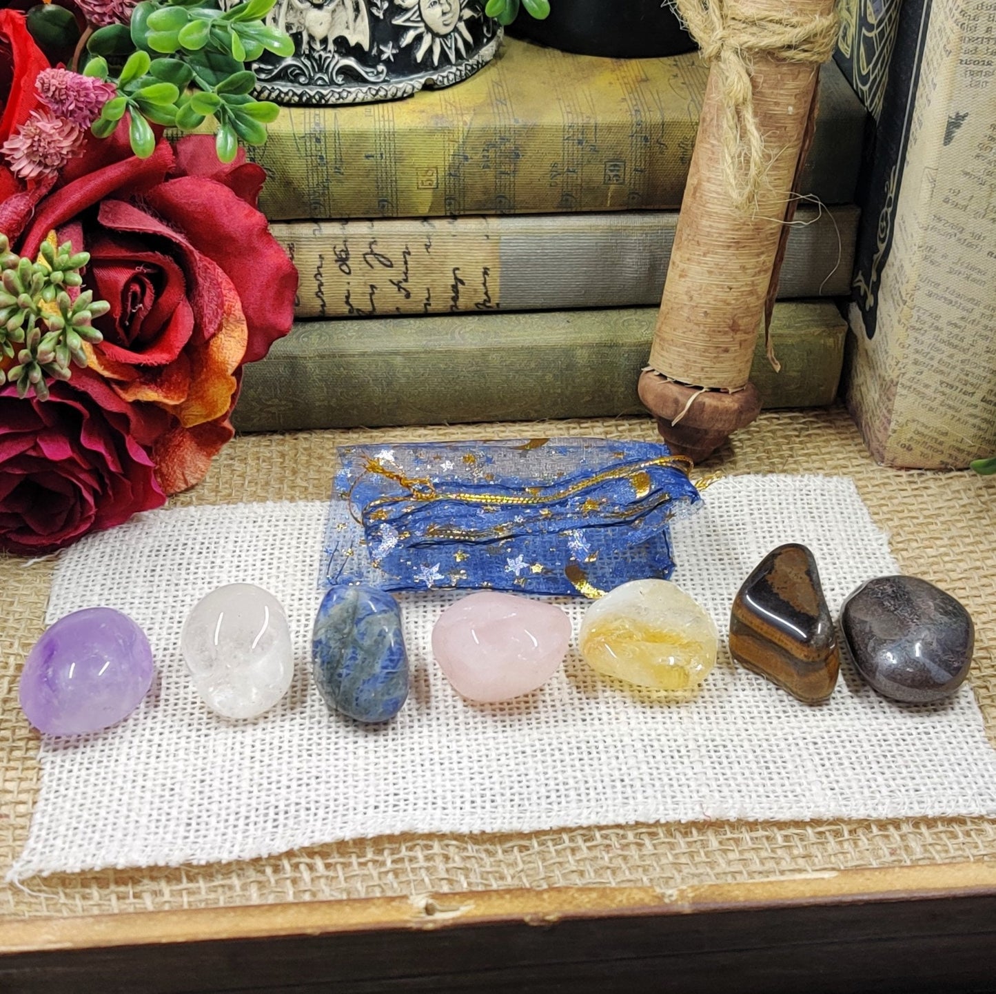 Chakra Healing Crystal Bundle, Reiki Crystals for Energy Cleansing & Balancing, 7 Chakra Stones Tumbled Gemstone Set, Manifestation Tool