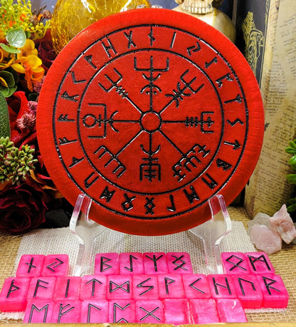 Elder Futhark Divination Board, Norse Pagan Ritual Tool for Casting Runes & Rune Reading, Epoxy Resin Runic Alphabet Norse Viking Altar Set