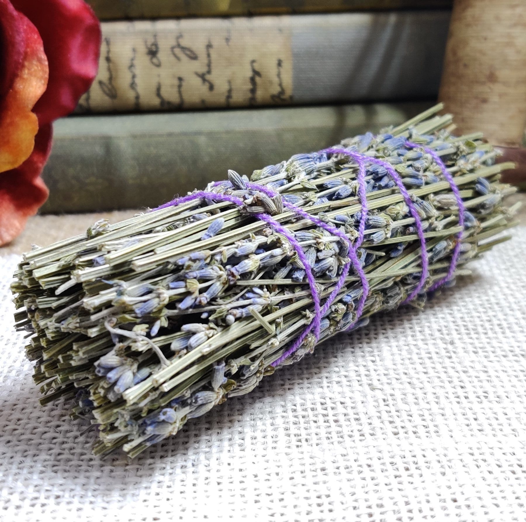 Sage Smudge Sticks Kit, All Natural White Sage, Dragon’s Blood & Lavender Bundle, For Negative Energy Protection and Magick Banishing Ritual