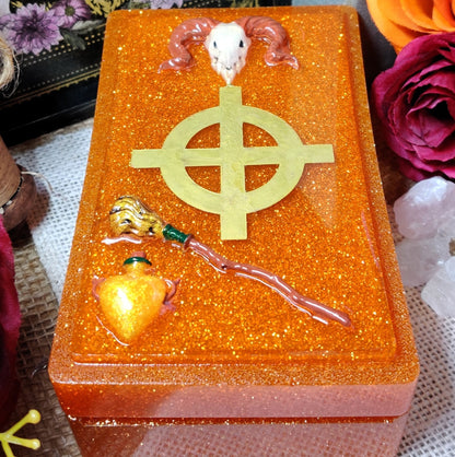 Tarot Oracle Deck Box, Portable Epoxy Resin Accessory for Pagan Witch Divination Supplies, Altar Storage Solution for Minor and Major Arcana