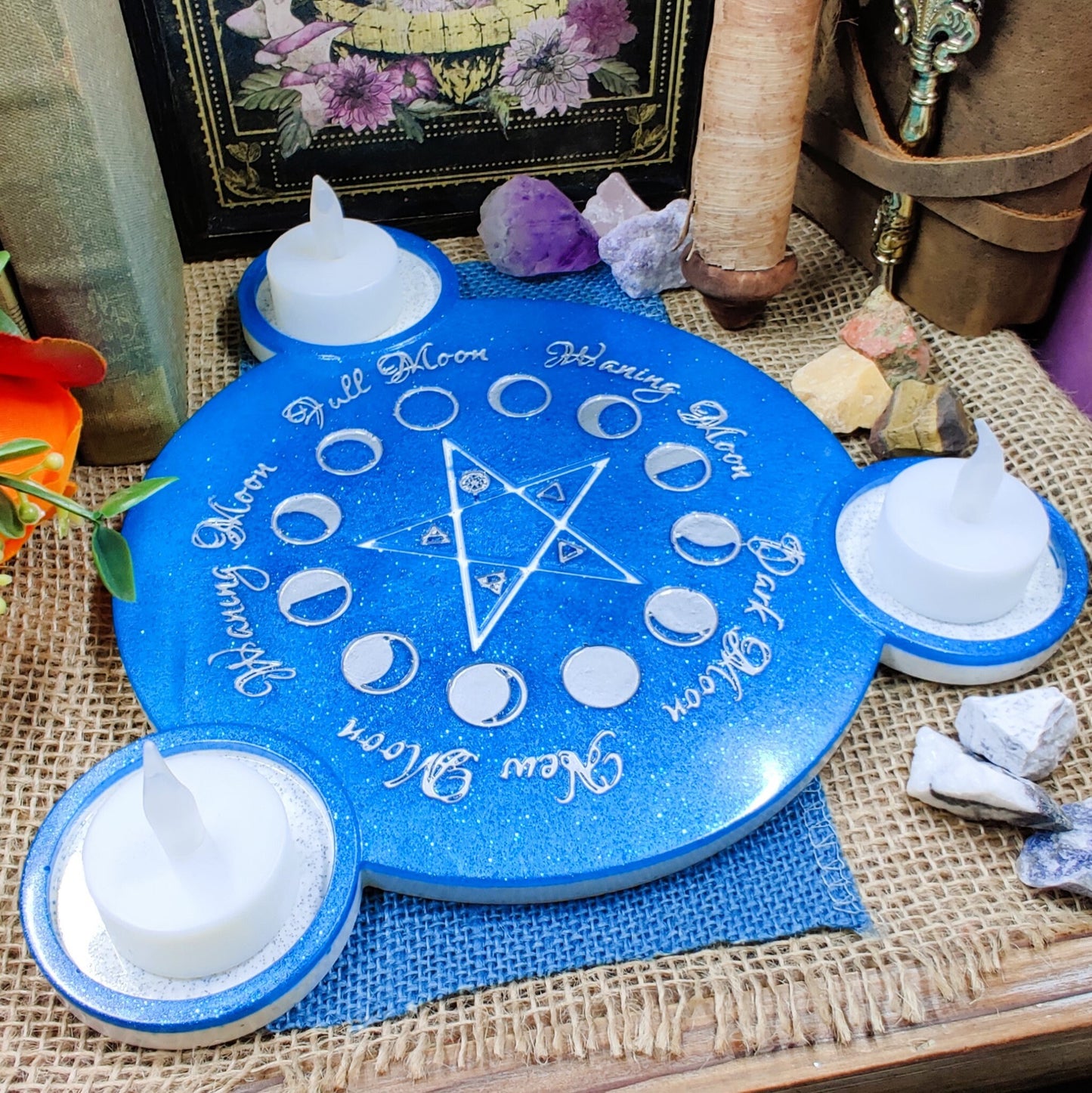 Pentagram Moonphase Candle Holder, Triple Tealight Lunar Cycle Altar Accessory, 5 Pointed Star Candle Holder for Moon Ritual or Pagan Decor