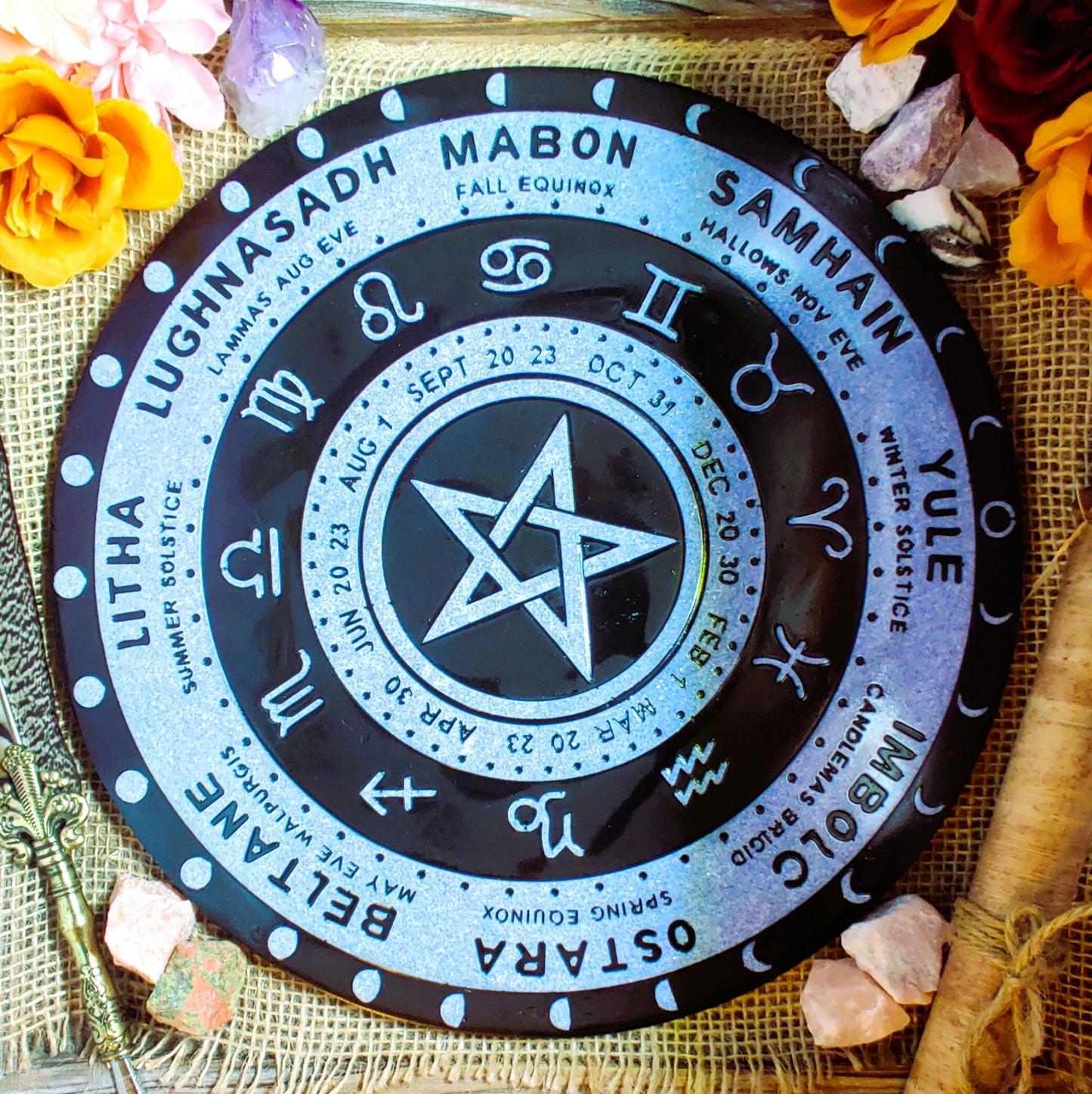 12 Zodiac Pagan Calendar, Astrological Wheel of The Year for Secular Witch & Wicca Altar, Ostara Gift, Yule Gift, Resin Witchcraft Decor