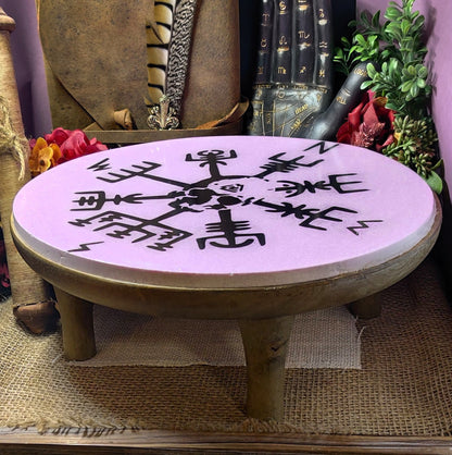 Vegvisir Resin Mini Table, Nordic Art Ancient Viking Decor for Lovers of Elder Futhark Rune Reading & Casting Runes, Witchy Gifts