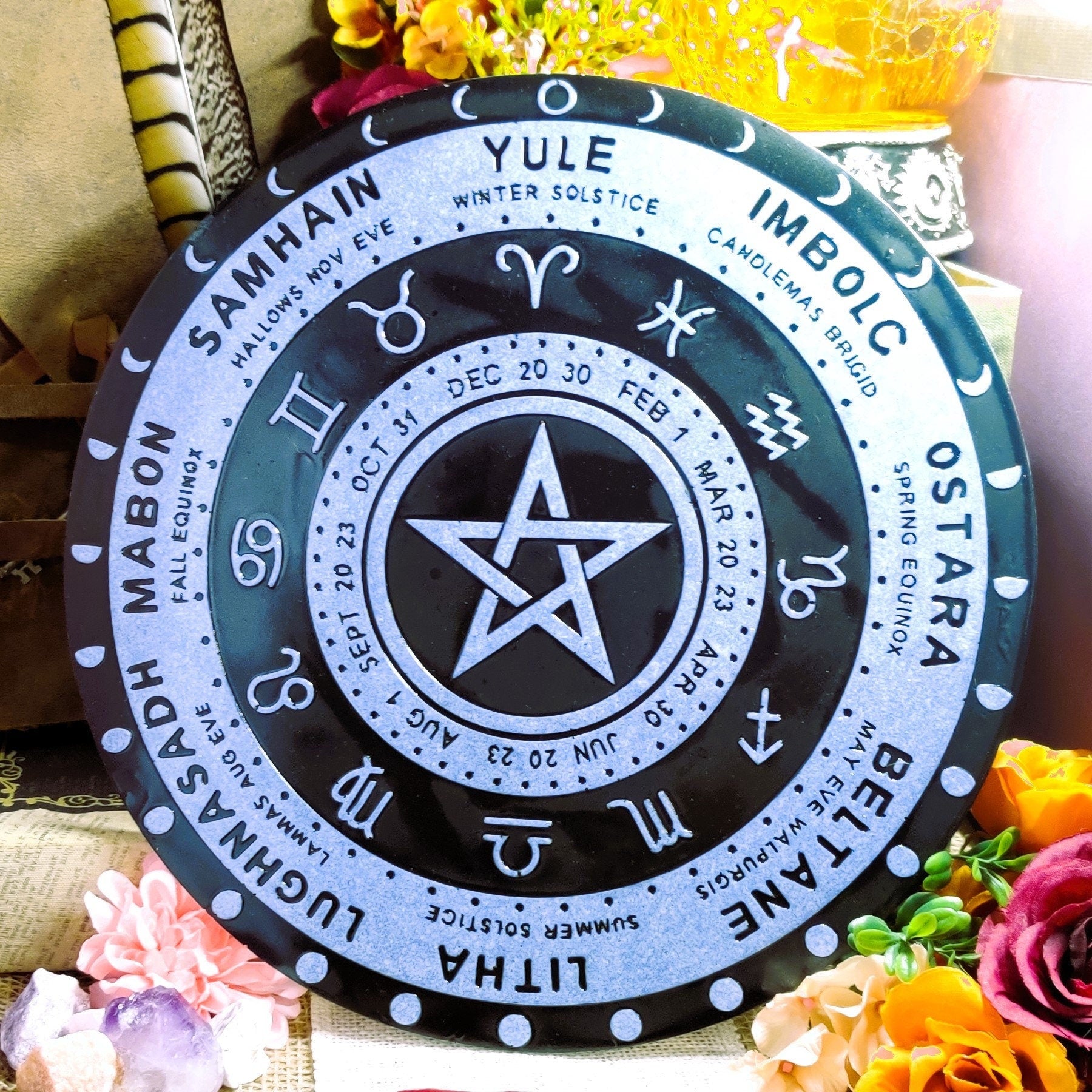 12 Zodiac Pagan Calendar, Astrological Wheel of The Year for Secular Witch & Wicca Altar, Ostara Gift, Yule Gift, Resin Witchcraft Decor