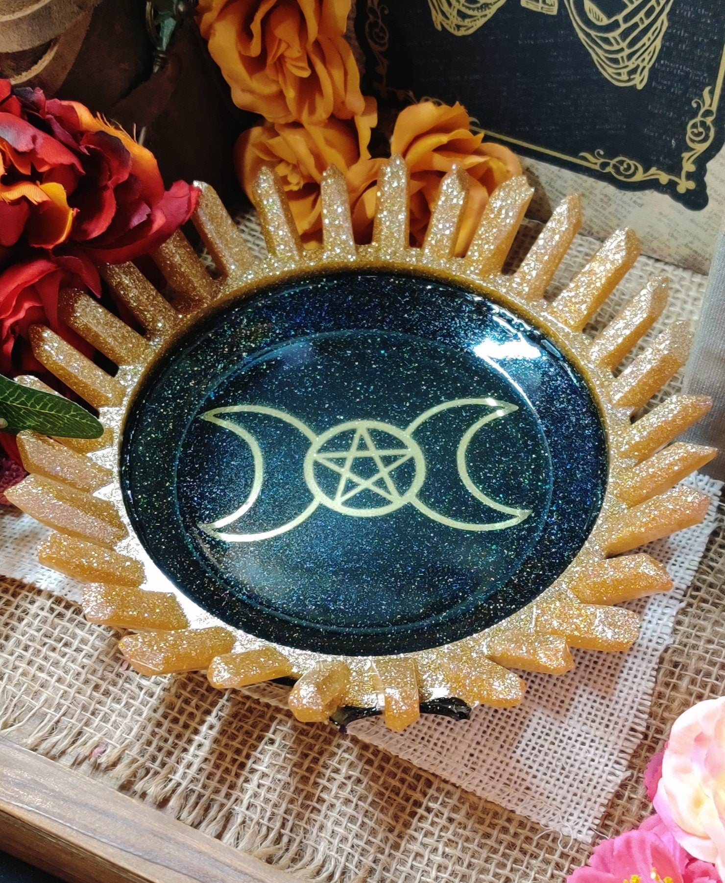 Triple Moon Goddess Crystal Shards Bowl, Epoxy Resin Lunar Witch Altar Piece for Ritual Spell Casting & Practical Magic Decor, Witchy Gifts - The Dark Primordial